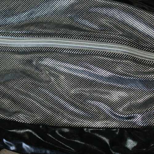 schwarze Wetlook Beinstulpen S/3046 mit silbernen Kragen von Andalea Dessous